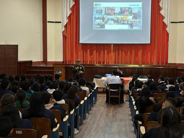 Más de 200 estudiantes en jornada antidrogas en Fómeque