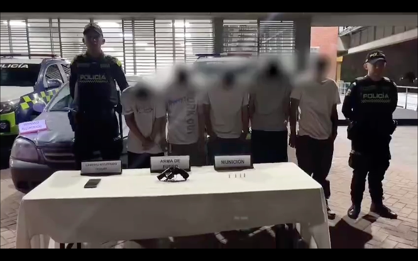 Ladrones usaron a menores para robar un carro en Ciudad Bolívar