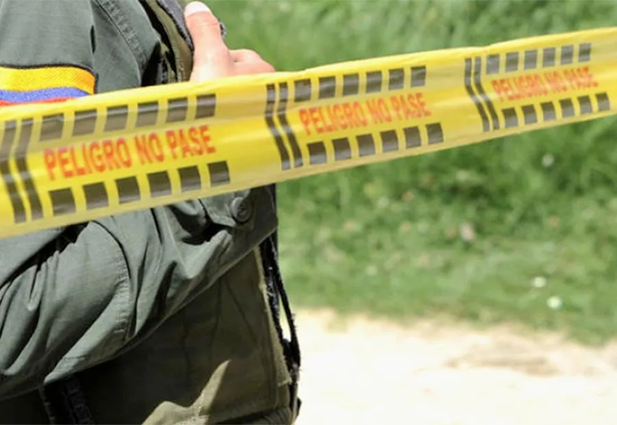 Hallan tres cuerpos en cancha de fútbol rural en  Argelia, Valle