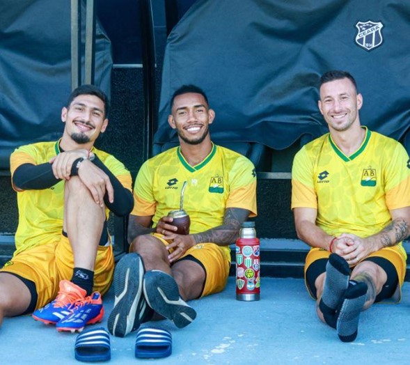 Bucaramanga se juega el semestre frente a Fortaleza en Brasil