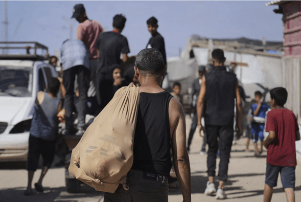 47 heridos tras desborden en centro de ayuda en Gaza