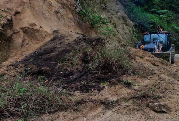 Sasaima declara emergencia vial por deslizamientos e inundaciones