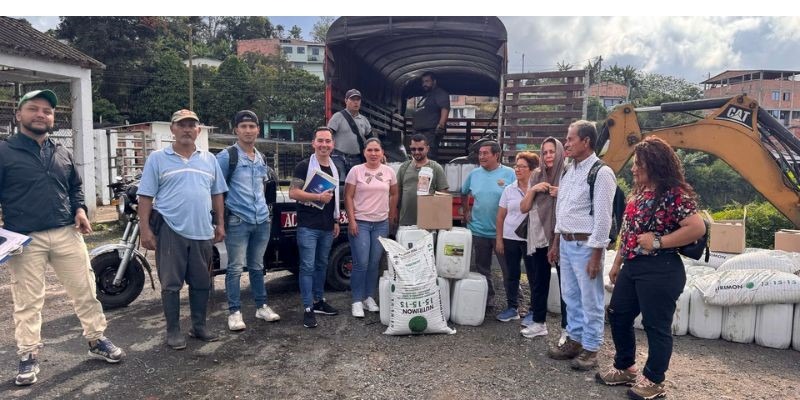 Más de 500 agricultores reciben apoyo para fortalecer sus cultivos