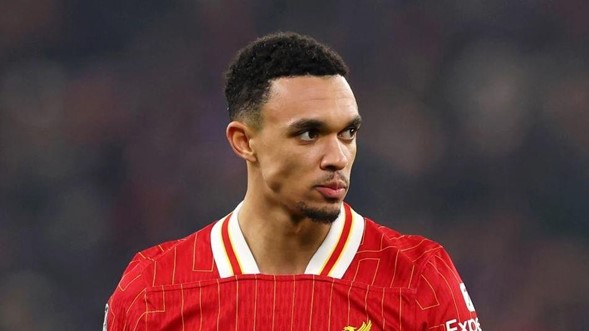 Alexander-Arnold anuncia su salida del Liverpool: fin de una era en Anfield