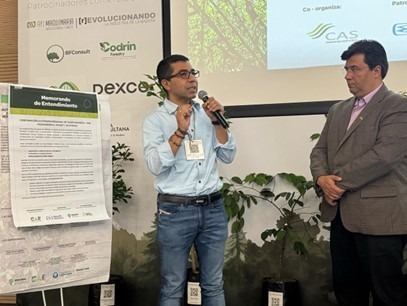 La CAR y el sector maderero firman histórica alianza por el desarrollo sostenible del recurso forestal