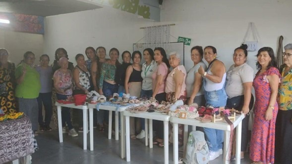 Más de 30 mujeres en la Comuna 6 de Ibagué han fortalecido sus habilidades en un salón comunitario
