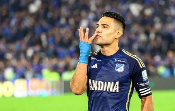 Falcao García volvió a la lucha por ser el máximo goleador colombiano
