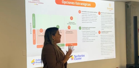 Cundinamarca impulsa minería sostenible en jornada del Clúster de Arenas Silíceas