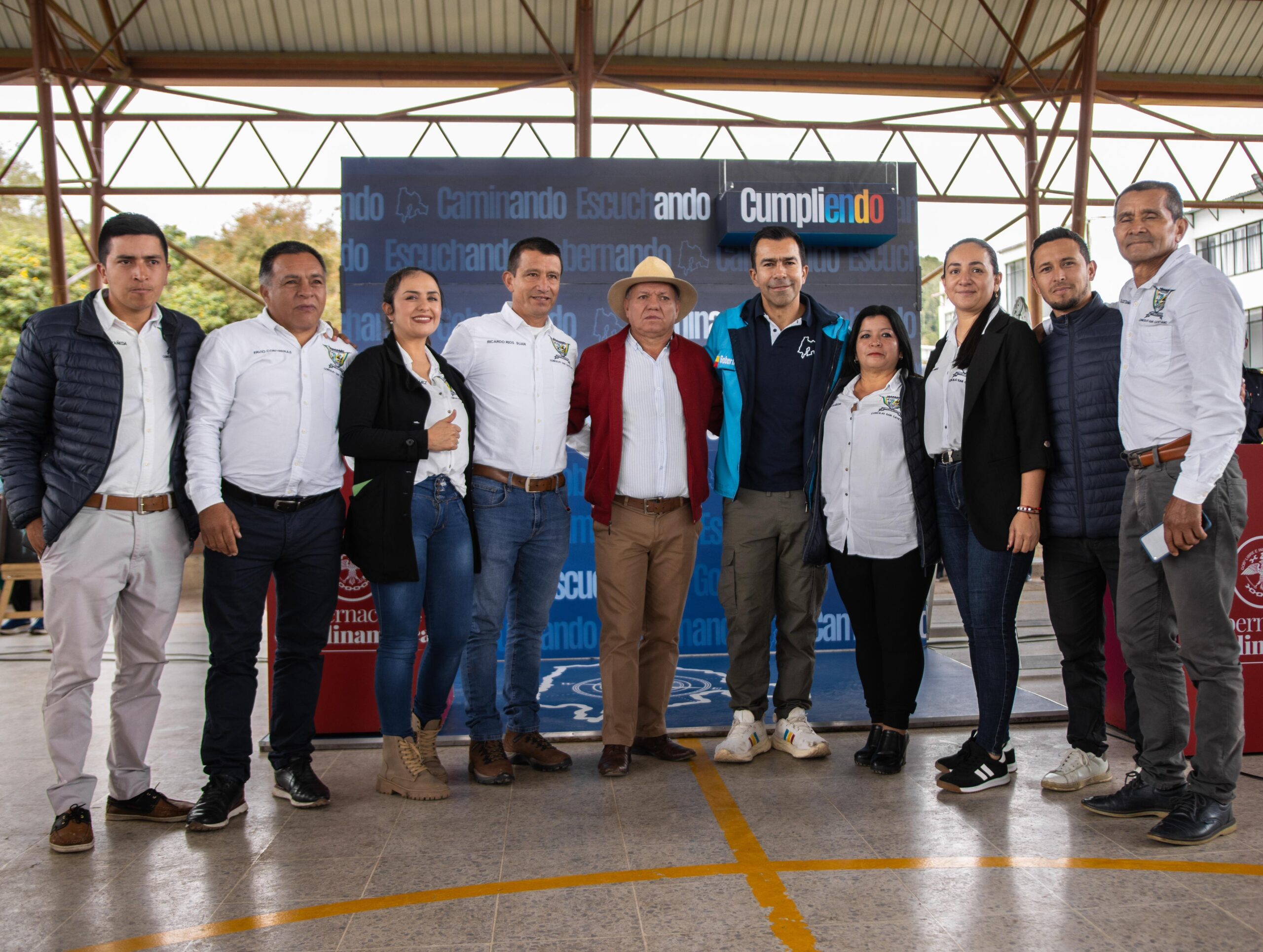 San Cayetano avanza con obras de infraestructura, formación estudiantil y atención médica