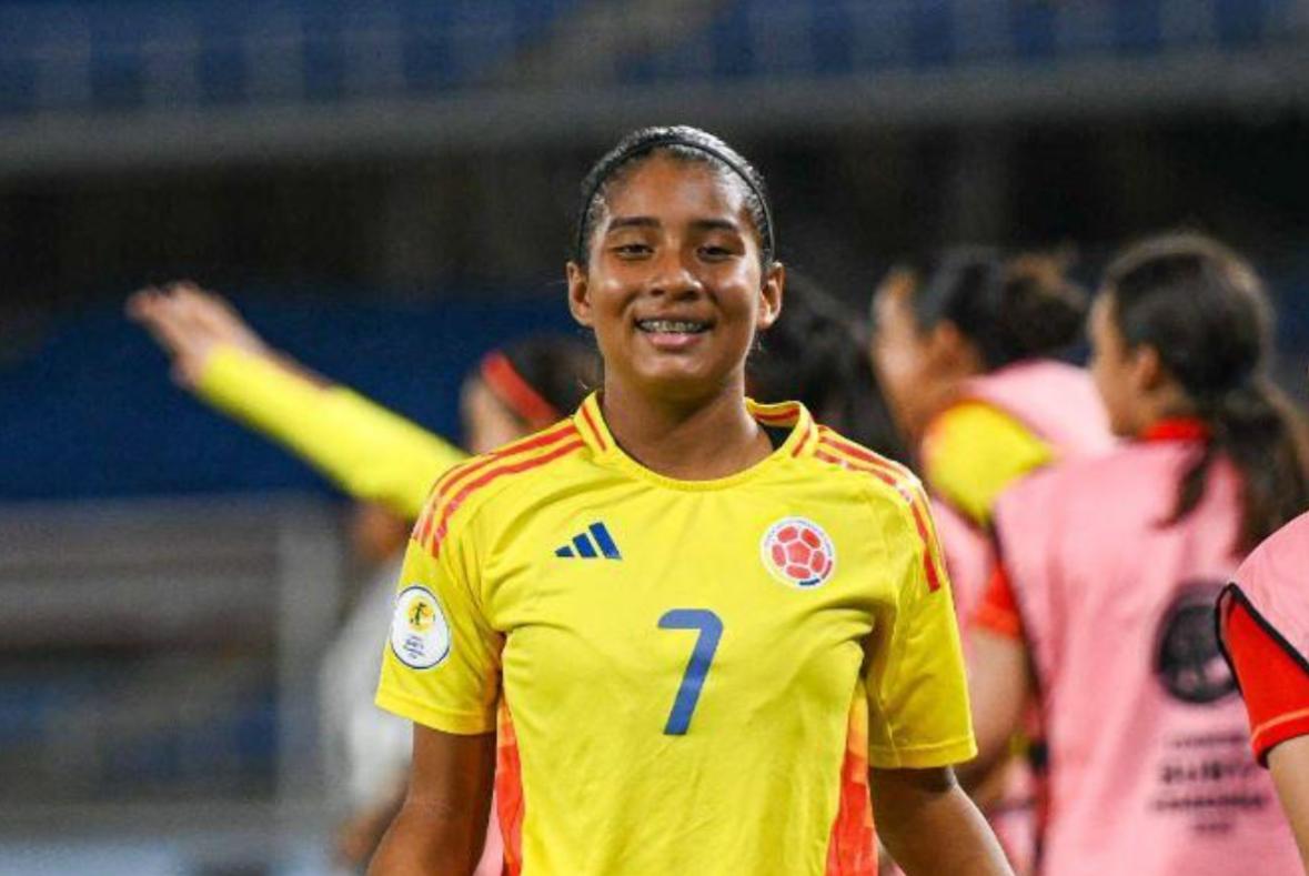 María Baldovino se fue de triplete en la goleada 3-0 de Colombia sobre Perú