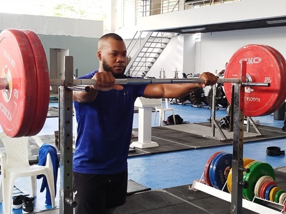 Yeison López encabeza el grupo élite que buscará su lugar en la Selección Colombia de pesas