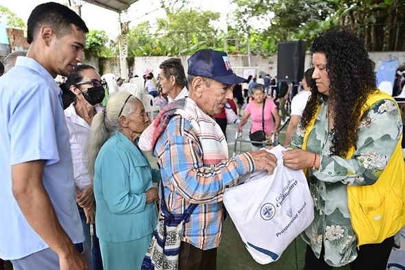 Más de 12.000 hogares en Cundinamarca se benefician con alianza entre Prosperidad Social y la DIAN