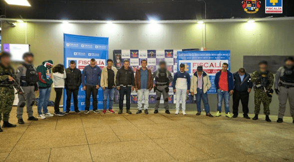 Capturan a 10 uniformados por venta ilegal de armas y explosivos a grupos criminales