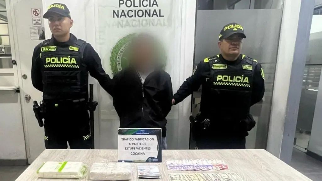 Capturan en Bogotá a ciudadano estadounidense con más de 2,2 kilos de cocaína